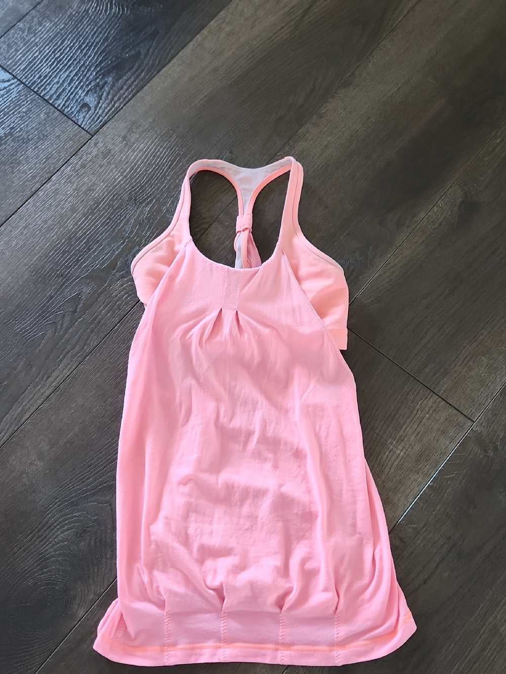 Lululemon no limits tank with built in bra. Sz 6